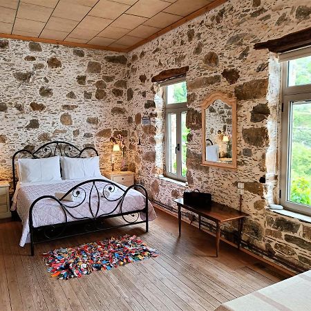 Casa Pappadiana Traditional Stonehouse Villa Kefalion Luaran gambar